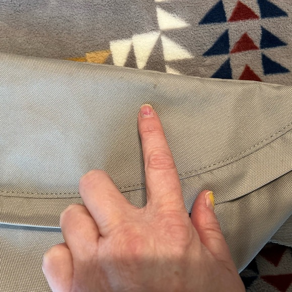 Canvelle Gray Canvas Crossbody Bag - Picture 5 of 5